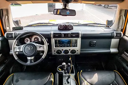 2020 Toyota FJ CRUISER photo 9