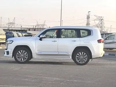 2026 Toyota LAND CRUISER — миниатюра 3