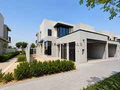 No Commission | Single Row 4BR End-Unit Townhouse
