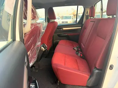 2026 Toyota HILUX — миниатюра 16