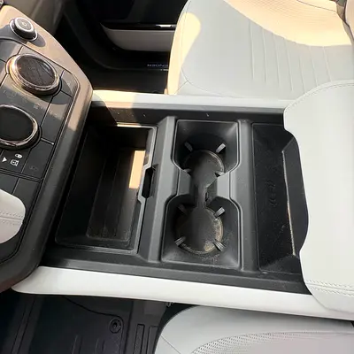 2026 LAND Rover DEFENDER 缩略图 8