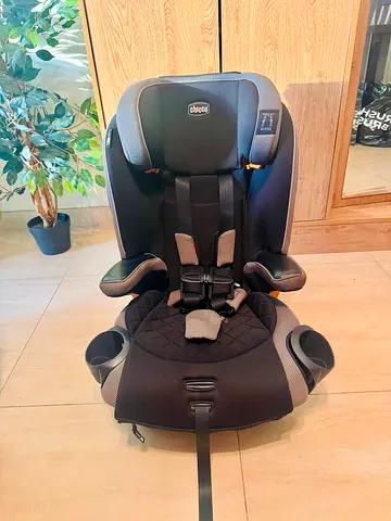 Chicco car seat for sale