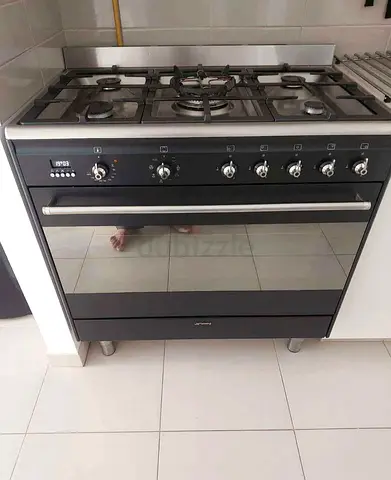 Smeg 5Hobs Latest Model Top Gas oven electric 90by60cm