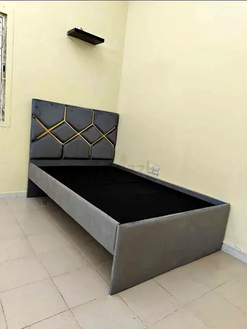 Couple bed for sale
