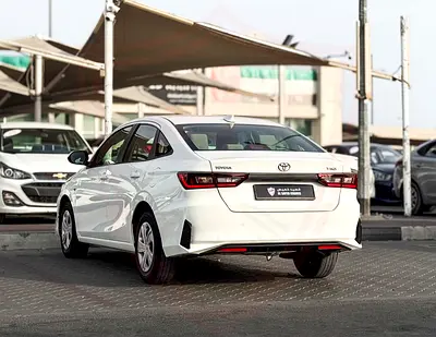 صورة 4 لـ 2023 Toyota YARIS