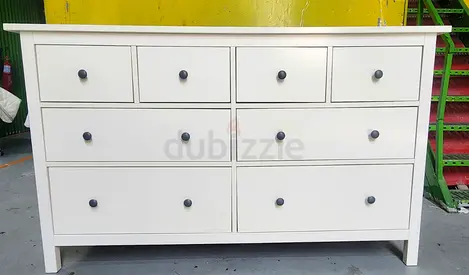 Ikea Hamnes chest of drawer available in perfect condition