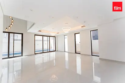 Landscaped Moden 5BR | Near Arbor | Pool | Lift
