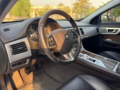 2014 Jaguar XF 照片 10