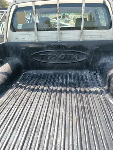 2011 Toyota HILUX 照片 7