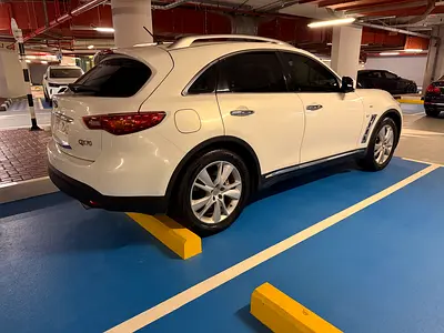 صورة 3 لـ 2016 Infiniti QX70