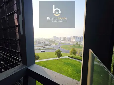 LUXURY MASSIVE SIZE WITH LARGE BALCONY CLOSE KITCHEN MORDEN LAYOUT