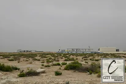 Prime plot with office I Attractive price