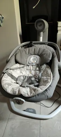 Joie electric baby swing/rocker in grey - good condition