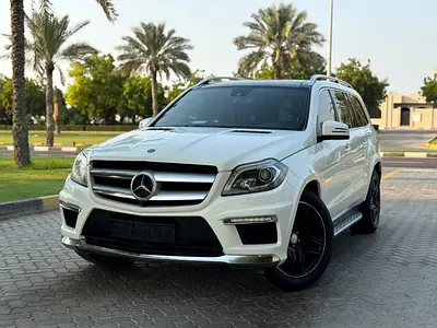 Mercedes-Benz GL 500 2016 Full option AMG Very good condition, GCC