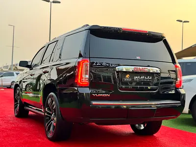 صورة 8 لـ 2020 GMC YUKON