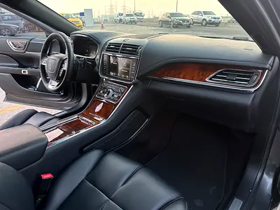 صورة 6 لـ 2018 Lincoln CONTINENTAL