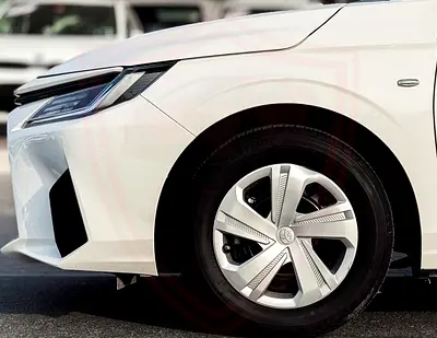 صورة 7 لـ 2023 Toyota YARIS