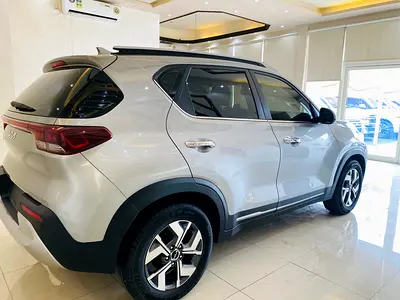Kia Sonet GT-Line, миниатюра 10