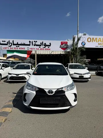 TOYOTA YARIS 2021