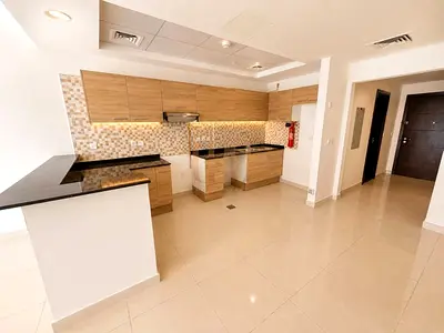Spacious 2BR | Spanish Tower | 3 Baths