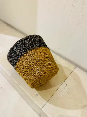 Handwoven Two-Tone Jute Basket / Planter - Medium