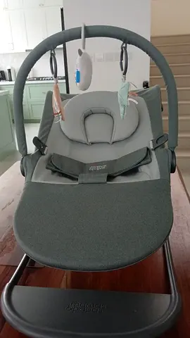 4moms mamaRoo-style Baby Rocker/Bouncer in Grey - Good Condition