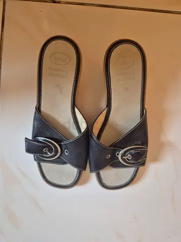 Scholl Black Sandals