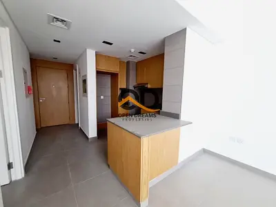 BARAND NEW FAMILY BUILDING 1BHK 2 WASHROOM RANT 46K WITH BULCONEY WITH WARDROBE GYM POOL AND PARKIN