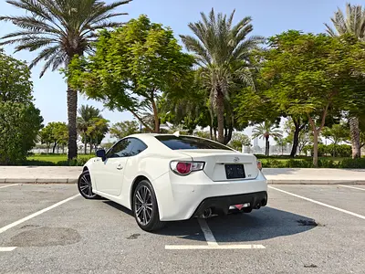 صورة 6 لـ 2015 Toyota 86