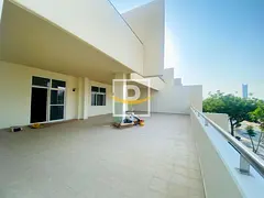 Facing Mall|Vacant On Of September|Massive Balcony