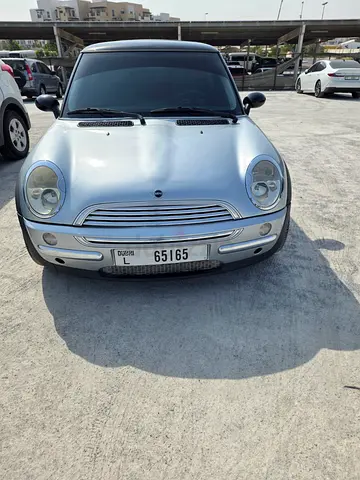 Well Maintained 2002 MINI Cooper GCC Specs