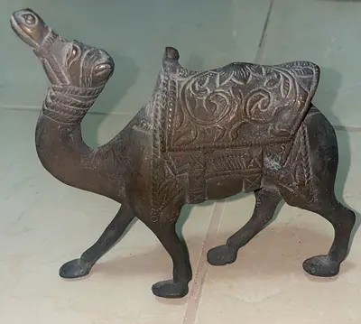 Brass decorative camel 3inch height