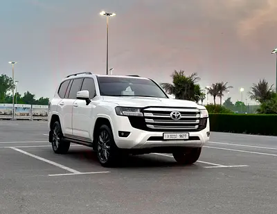 Toyota Land Cruiser | 3.5 L | 2022 | GCC | Accident-Free | In Excellent Condition | 3679 P.M
