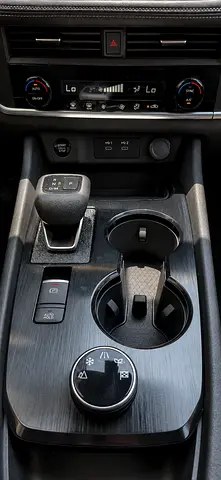 2025 Nissan ROGUE photo 16