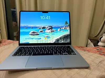 Macbook Air 13" M4 2025 - 24G RAM, 512GB Storage