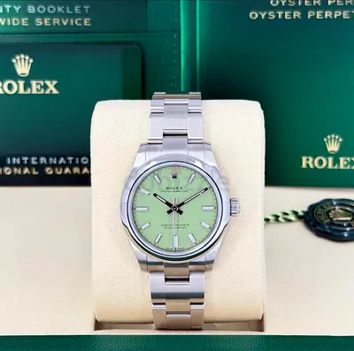 Rolex Oyster Perpetual 1:1 SuperClone Men’s Watch With Box and Card