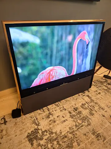Bang and olufsen tv beovisiom 11 46 90s limited love edition rose gold