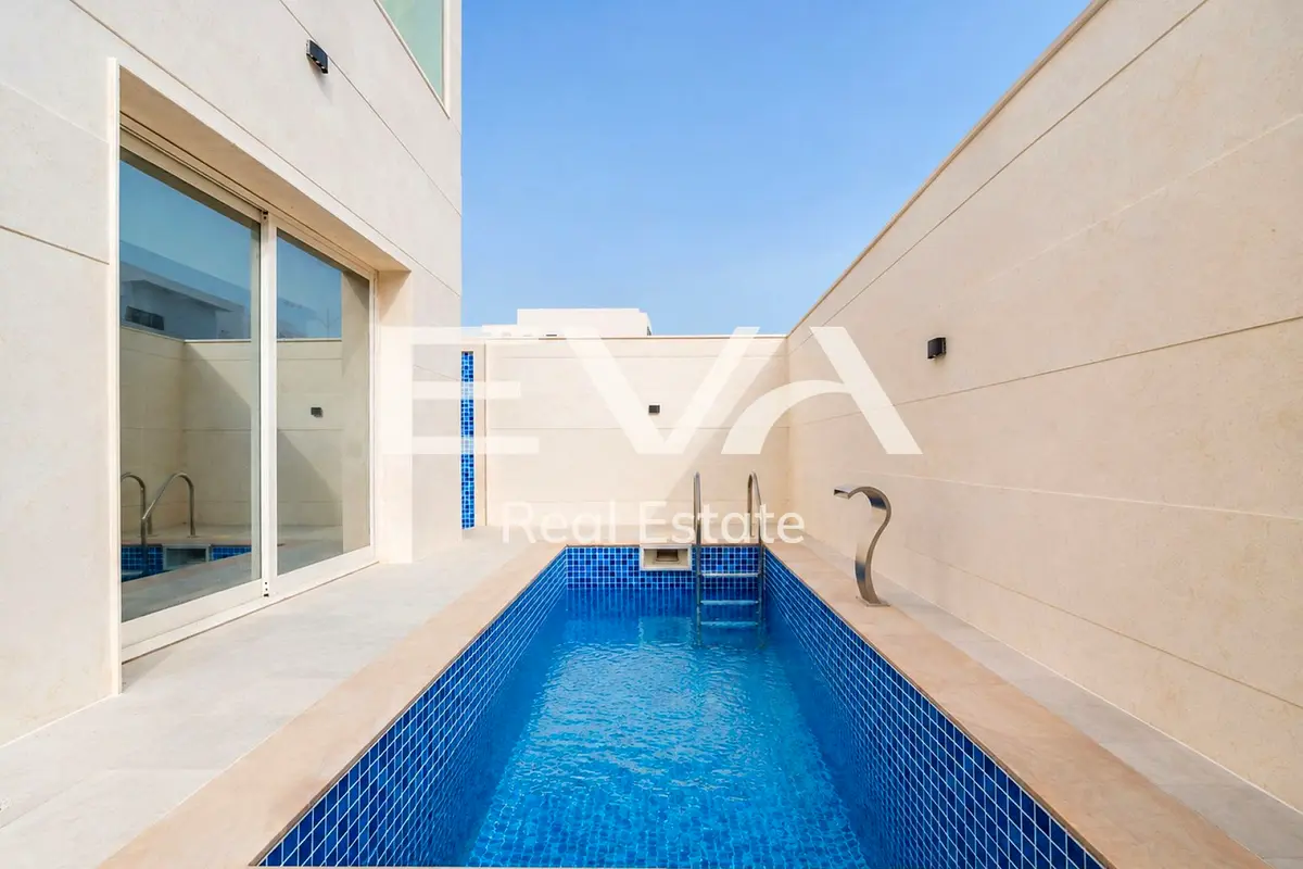 PRIVATE POOL | CORNER UNIT | SINGLE ROW