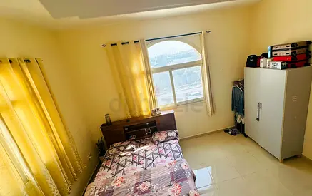 Master bedroom available for monthly rent