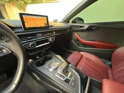 صورة 10 لـ 2018 AUDI A5