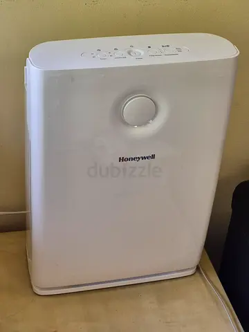 Honeywell portable dehumidifier - compact, good working condition