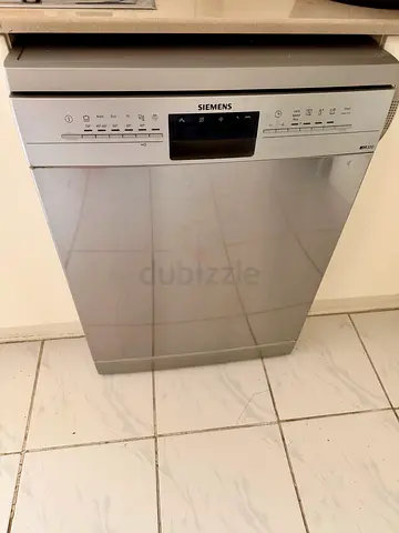 Urgent Sale SIEMENS IQ300 Dishwasher