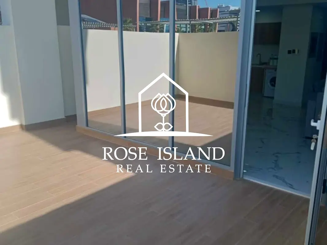 Pool View|Ready to Move In|Spacious Unit|Oasis 2|Duplex