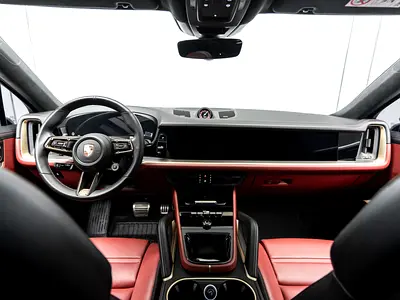 صورة مصغرة 17 لـ 2025 Porsche CAYENNE