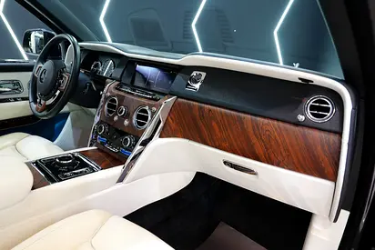 2019 ROLLS-ROYCE CULLINAN — фото 9