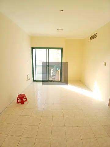 NEAR ROUNDABOUT, NEAT AND CLEAN FAMILY BUILDING APPARTMENT WITH BOLCONY