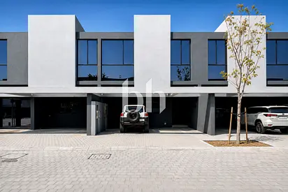 Single Row | 4 Bedrooms | Brand New
