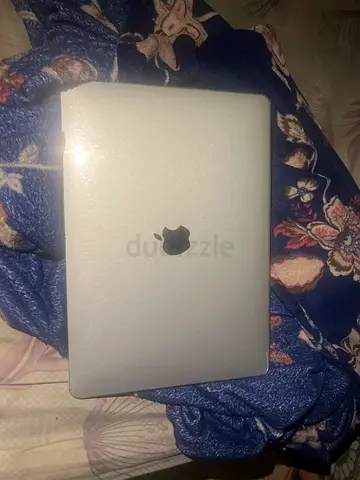 Apple MacBook Pro 13-inch Silver (Good Condition)