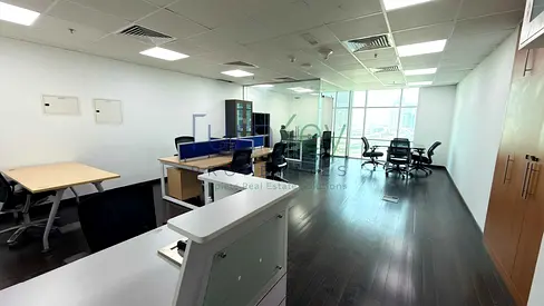 مكتب مجهز | مفروش | إطلالة على الأفق والبحر | The Dome JLT