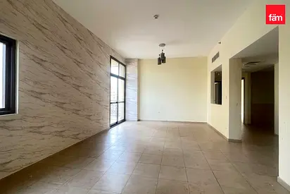 Open View Apartment | Corner Unit | Family Living